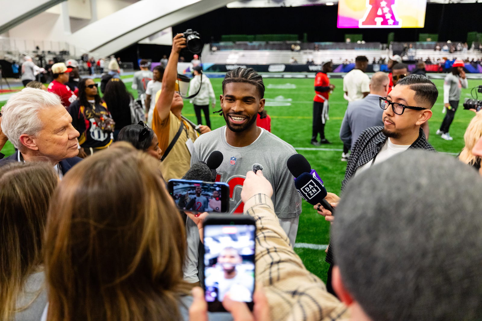 Doesn't Deserve to Be There”: Shedeur Sanders Continues to Face Criticism  for Pro Bowl Call-Up - ClevelandBrownsCommunity